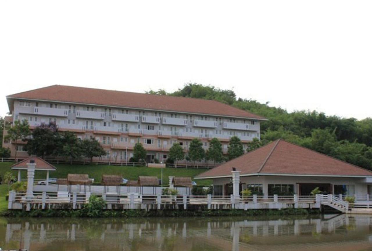 Wanawes Mae Fah Luang Hotel Chiang Rai Buitenkant foto